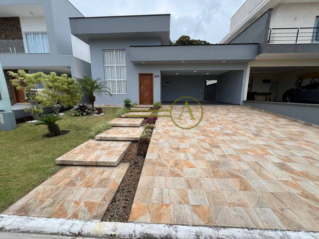 #123 - Casa em condomínio para Venda em Peruíbe - SP