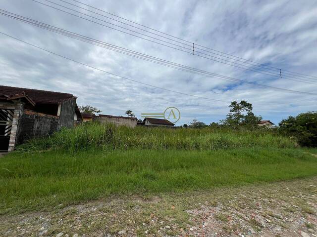 #153 - Terreno em condomínio para Venda em Peruíbe - SP