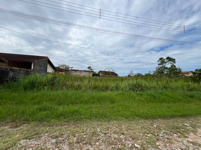#153 - Terreno em condomínio para Venda em Peruíbe - SP