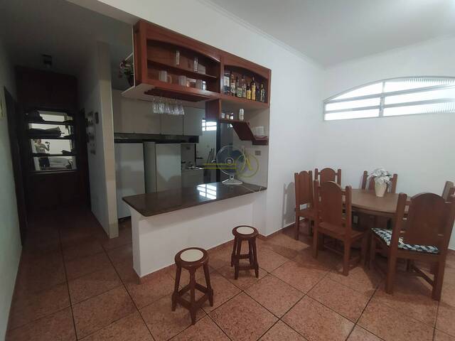 Apartamento para Venda em Peruíbe - 4