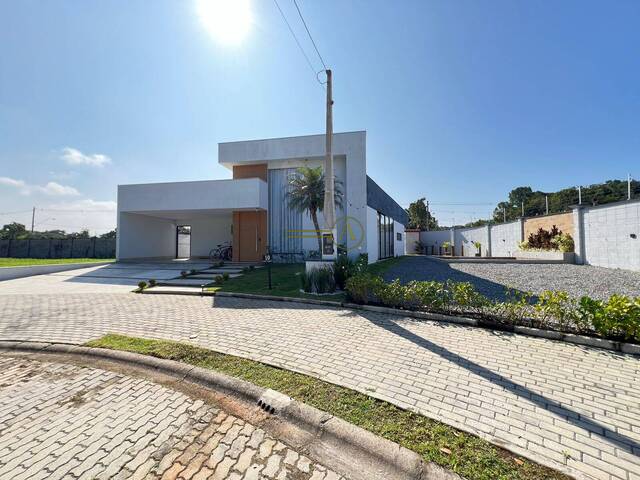 #653 - Casa em condomínio para Venda em Peruíbe - SP