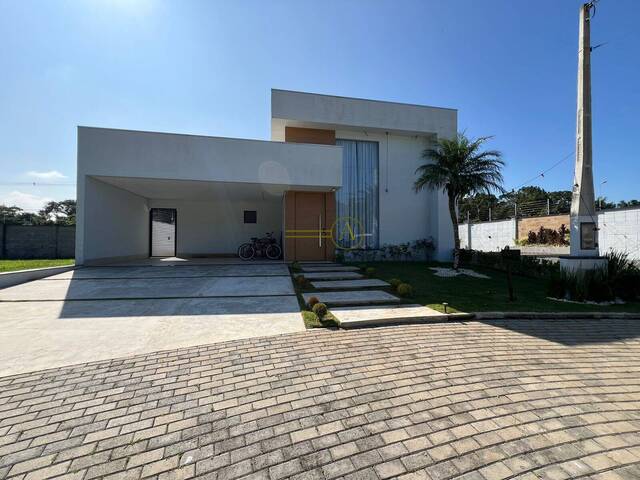 #653 - Casa em condomínio para Venda em Peruíbe - SP