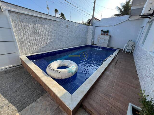 #654 - Casa para Venda em Peruíbe - SP
