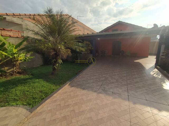 #657 - Casa para Venda em Peruíbe - SP