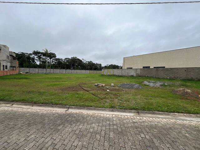 #80 - Terreno em condomínio para Venda em Peruíbe - SP