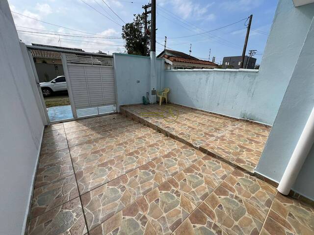 #671 - Casa para Venda em Peruíbe - SP