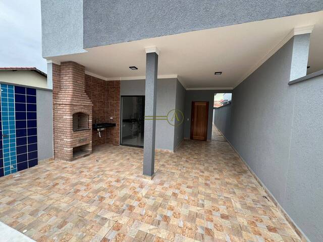 #696 - Casa para Venda em Peruíbe - SP