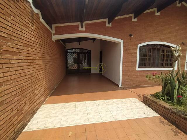 #699 - Casa para Venda em Peruíbe - SP