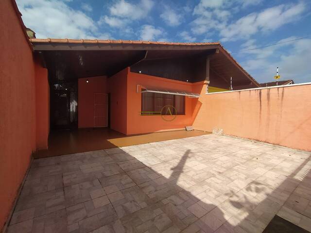#709 - Casa para Venda em Peruíbe - SP