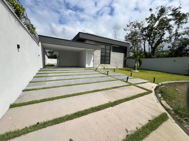 #726 - Casa em condomínio para Venda em Peruíbe - SP