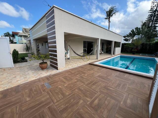 #735 - Casa para Venda em Peruíbe - SP