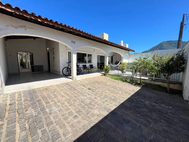 #737 - Casa para Venda em Peruíbe - SP