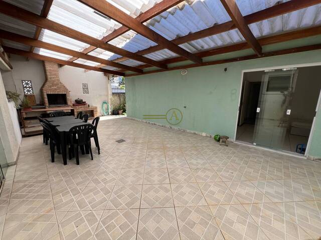 #737 - Casa para Venda em Peruíbe - SP