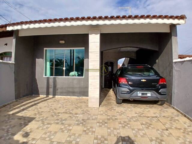 #755 - Casa para Venda em Peruíbe - SP