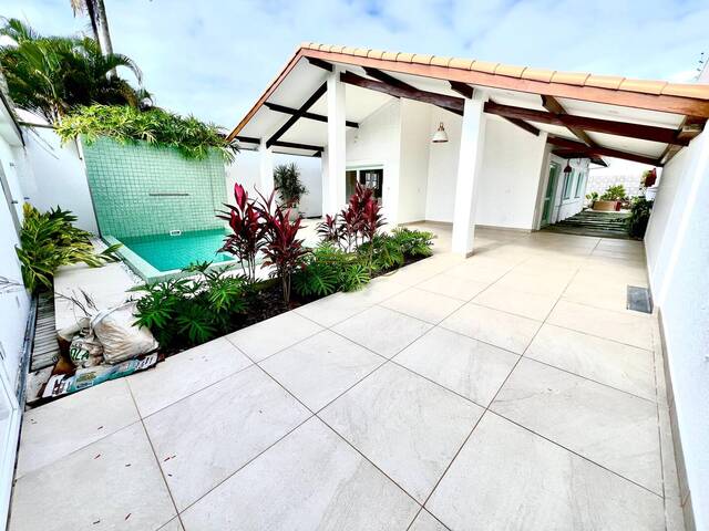 #756 - Casa para Venda em Peruíbe - SP