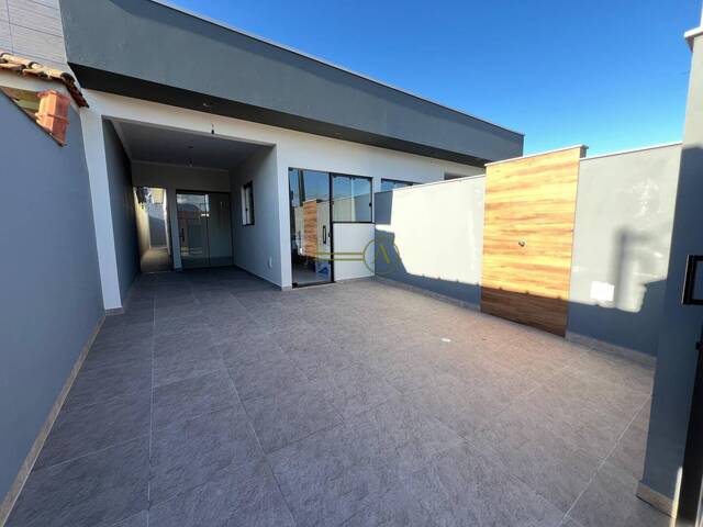 #757 - Casa para Venda em Peruíbe - SP