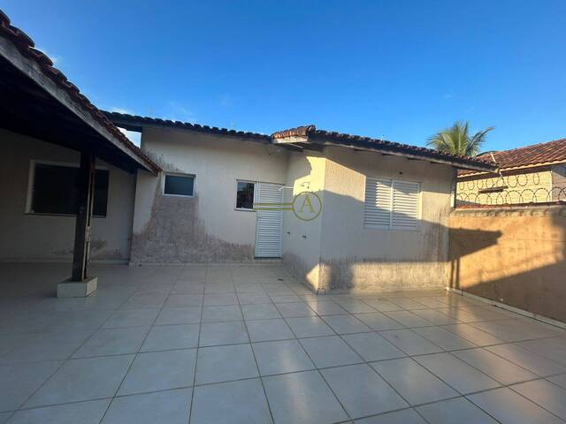 #801 - Casa para Venda em Peruíbe - SP