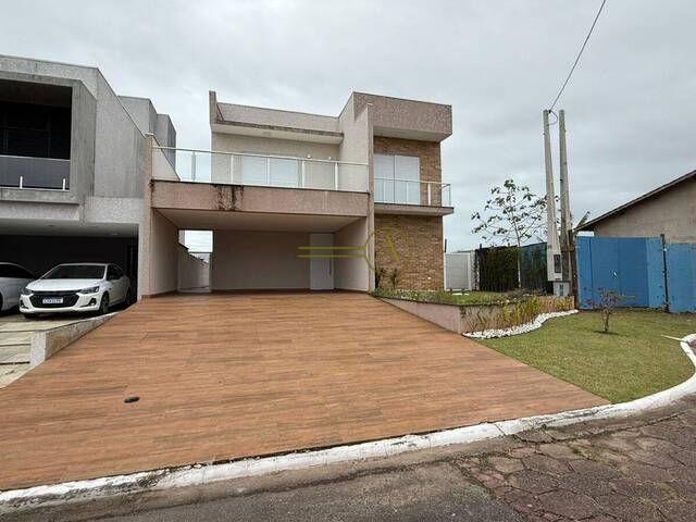 #810 - Casa em condomínio para Venda em Peruíbe - SP