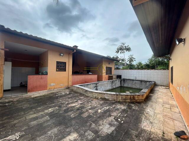 #821 - Casa para Venda em Peruíbe - SP