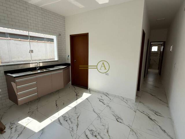 Casa para Venda em Peruíbe - 3
