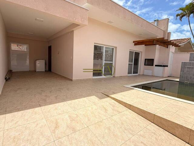 Locação em Jardim Imperador - Peruíbe