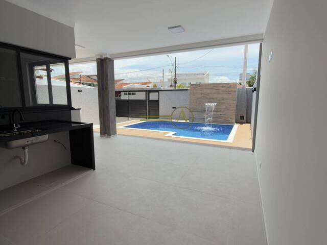 Casa para Venda em Peruíbe - 5