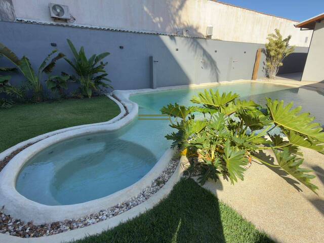 #840 - Casa para Venda em Peruíbe - SP