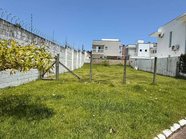 Venda em Bougainville Residencial IV - Peruíbe