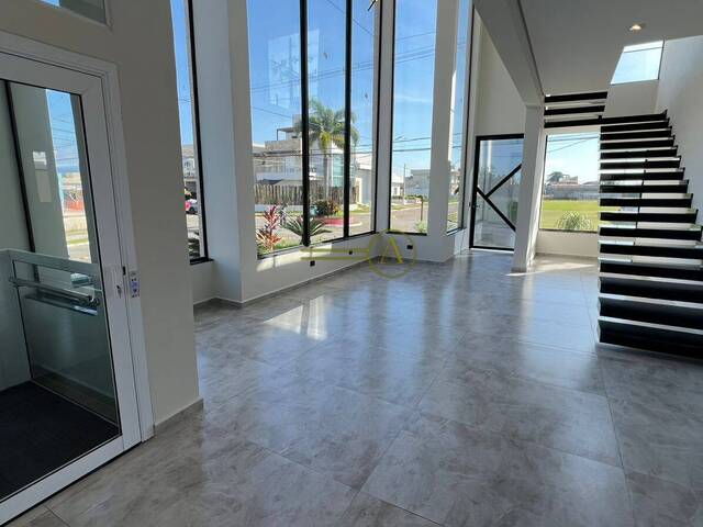 #869 - Casa para Venda em Peruíbe - SP