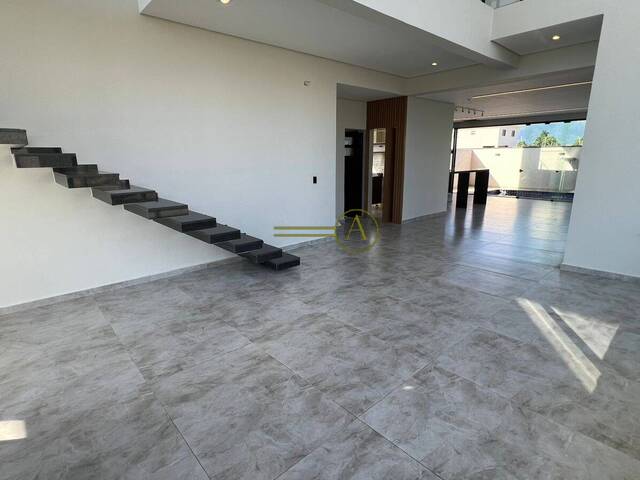Casa para Venda em Peruíbe - 4