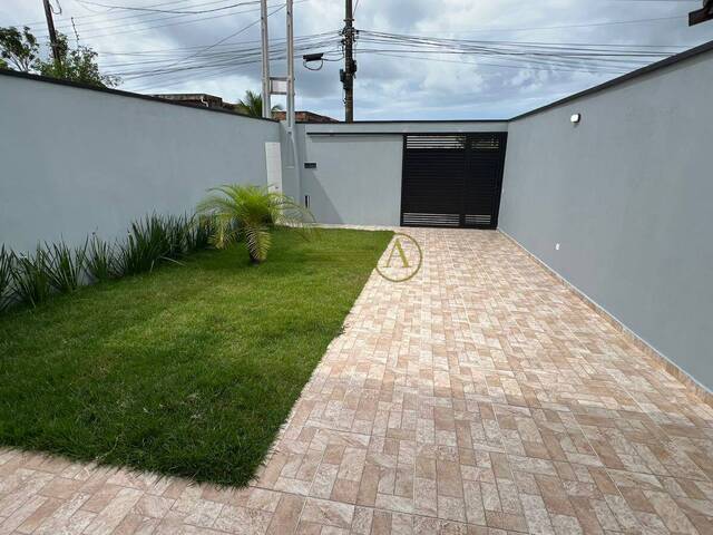 Casa para Venda em Peruíbe - 3