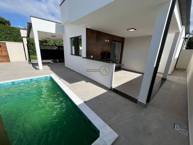 Casa para Venda em Peruíbe - 3