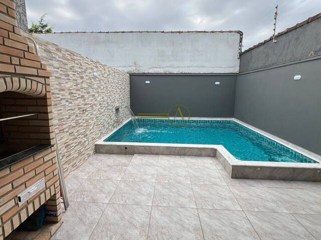 Casa para Venda em Peruíbe - 2