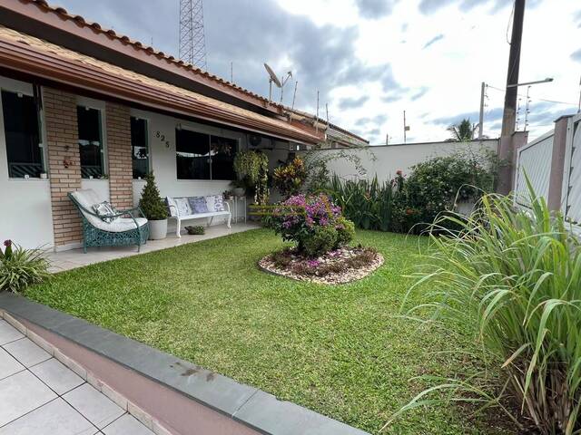 Casa para Venda em Peruíbe - 3