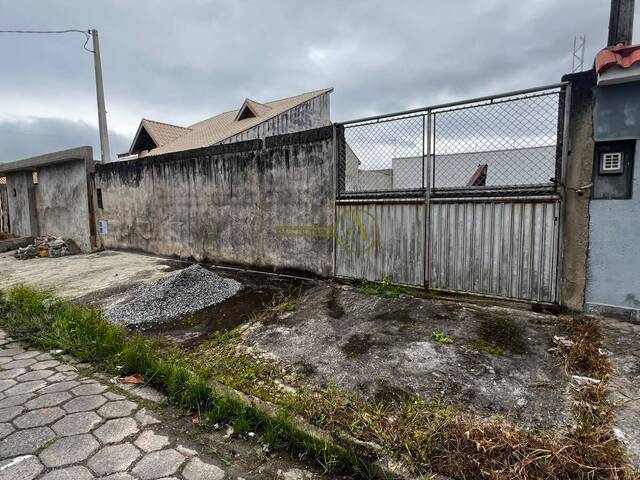 Terreno para Venda em Peruíbe - 2