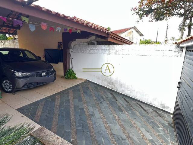 Casa para Venda em Peruíbe - 3