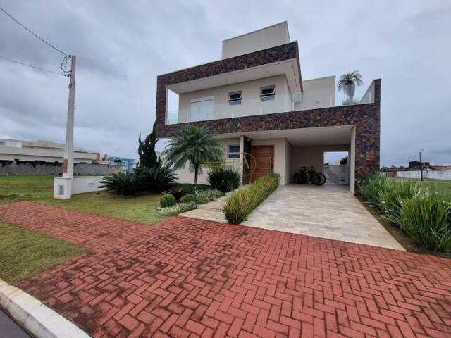 #127 - Casa em condomínio para Venda em Peruíbe - SP
