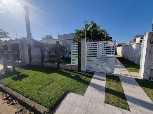 Casa para Venda em Peruíbe - 3