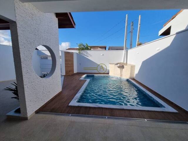 #125 - Casa para Venda em Peruíbe - SP