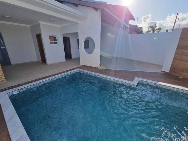 #125 - Casa para Venda em Peruíbe - SP