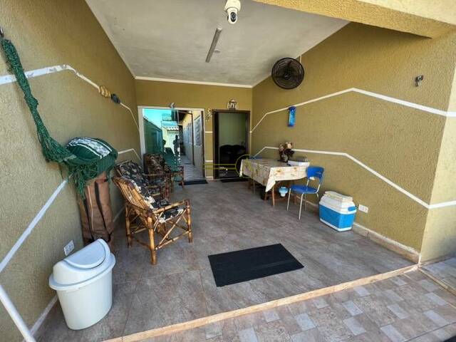 Casa para Venda em Peruíbe - 2
