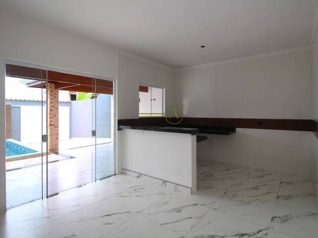 Casa para Venda em Peruíbe - 5