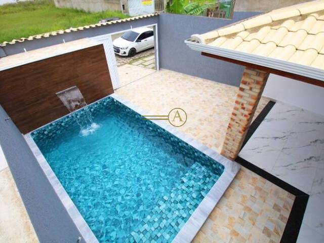 Casa para Venda em Peruíbe - 2