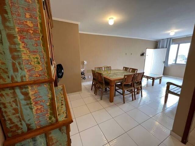 Apartamento para Venda em Peruíbe - 4