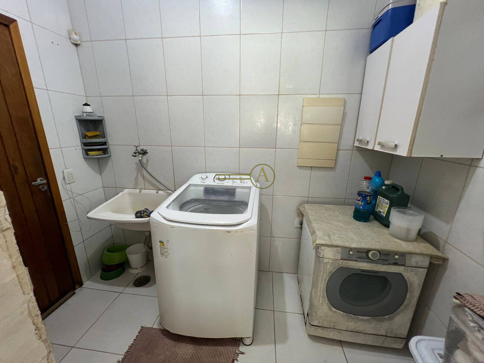 Sobrado, 4 quartos, 263 m² - Foto 23