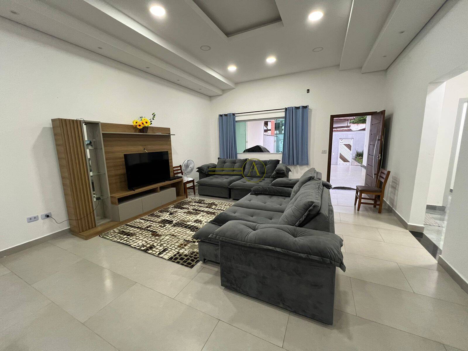 Casa, 3 quartos, 200 m² - Foto 4