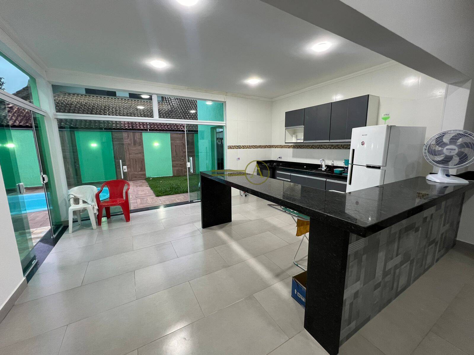 Casa, 3 quartos, 200 m² - Foto 8