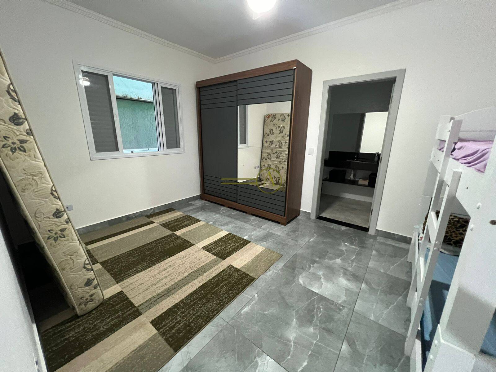 Casa, 3 quartos, 200 m² - Foto 13