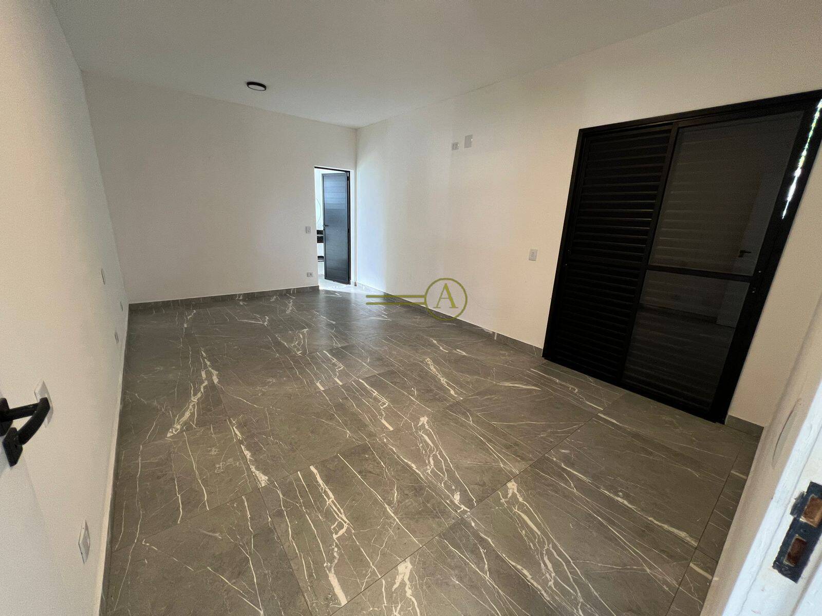 Casa de Condomínio à venda com 3 quartos, 200m² - Foto 13
