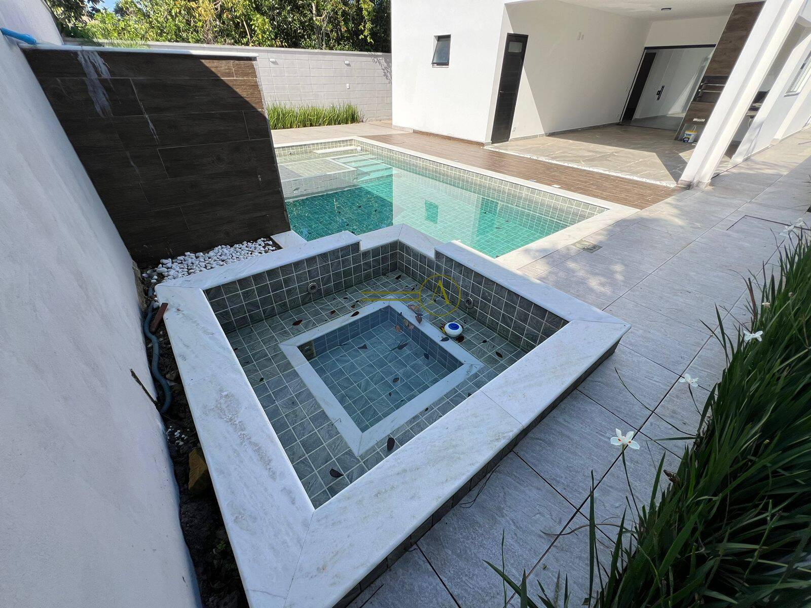 Casa de Condomínio à venda com 3 quartos, 200m² - Foto 29